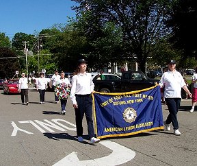 Oxford AL Auxiliary Unit 376 marching in the Memorial Day parade 2010.